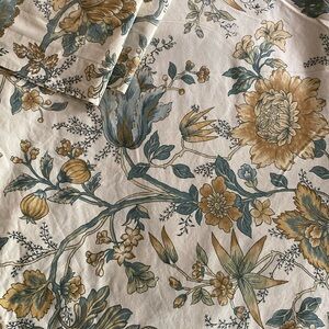 Pottery Barn Floral Duvet Cover - Blue and Gold